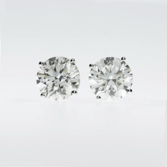 18Kt Gold 6 Ct Lab Grown Diamond Studs Earrings - Picture 3 of 3
